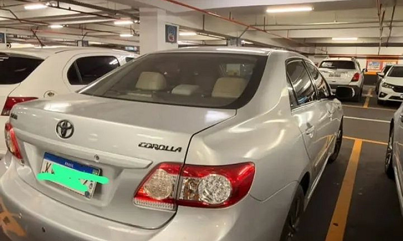 Toyota Corolla Gli 1...