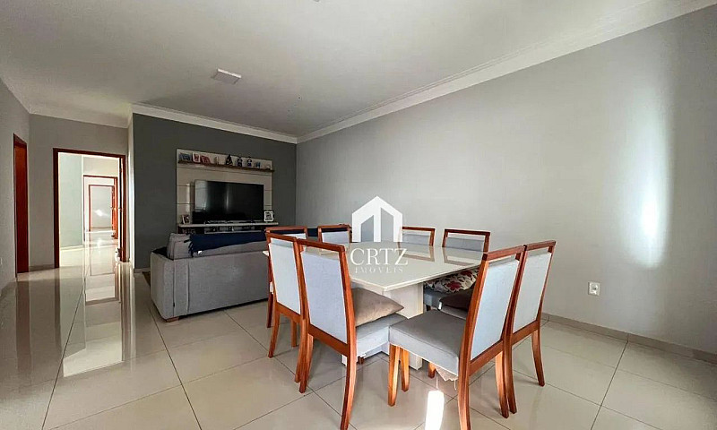 Casa Com 3 Dormitóri...