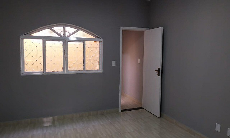 Linda Casa De 3 Quar...