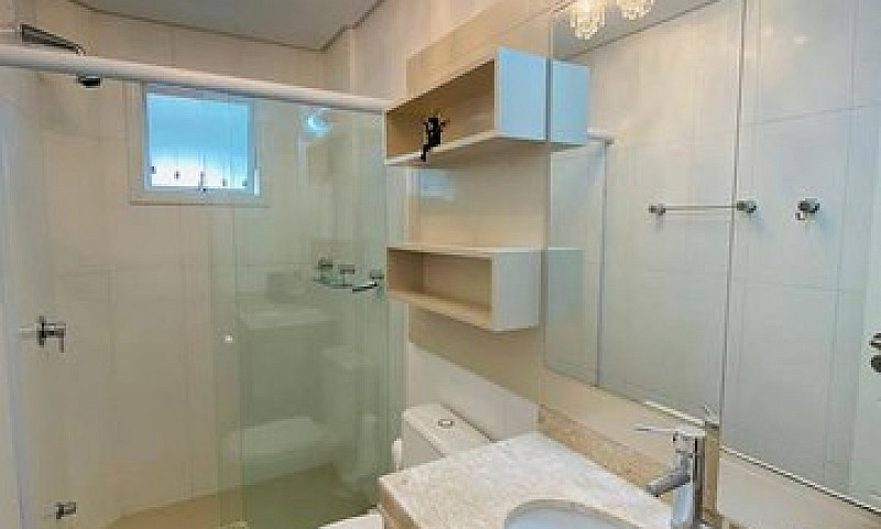 Apartamento Beira Ma...