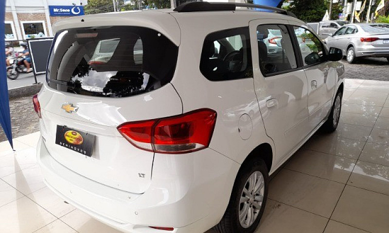 Chevrolet Spin Lt 1....