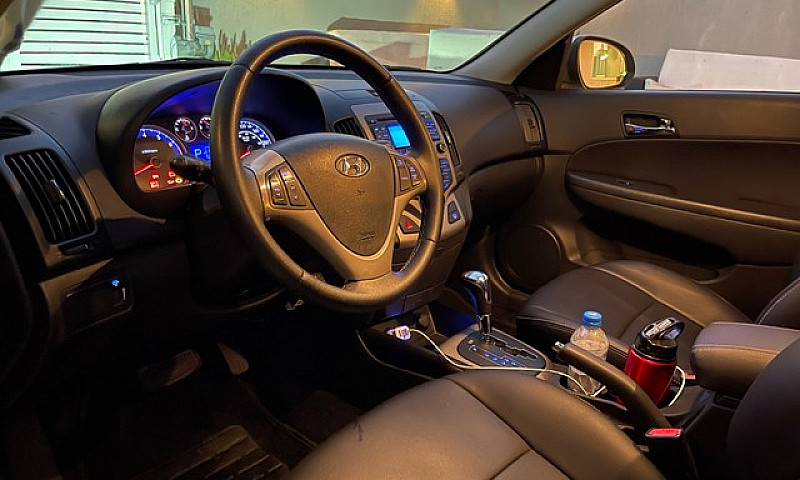 Vendo I30 Automático...