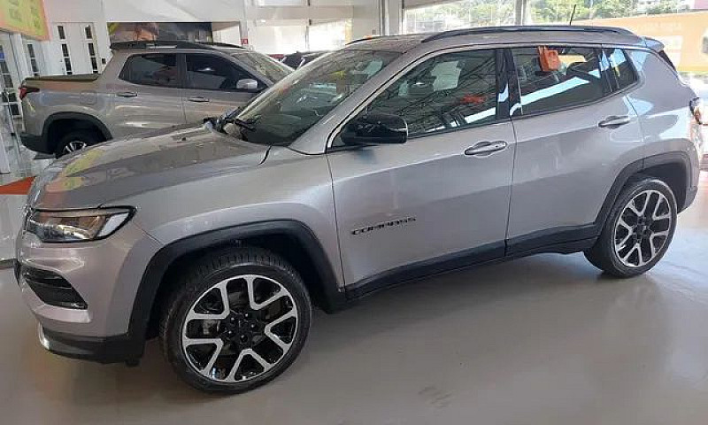 Jeep Compass 2022 1....