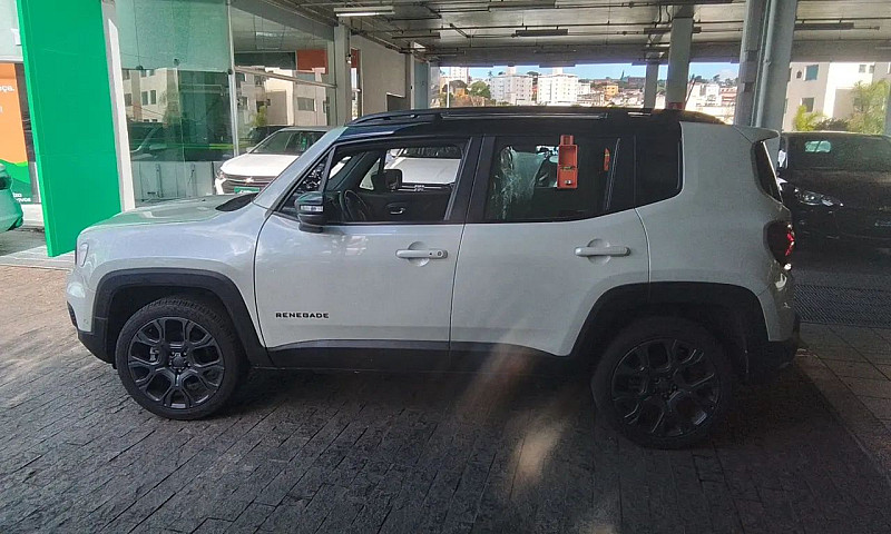 Jeep Renegade S T270...