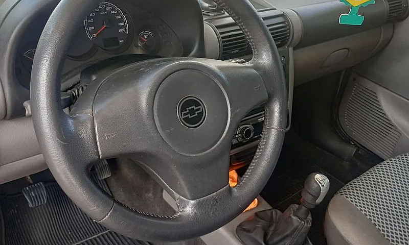 Chevrolet Classic Li...