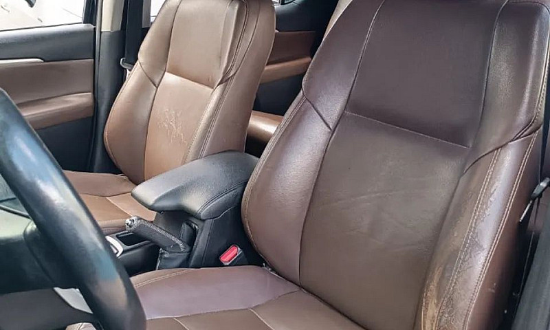 Toyota Hilux Sw4 Sr ...