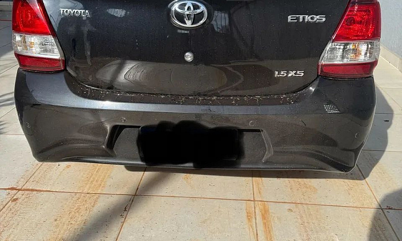 Toyota Etios X Plus ...