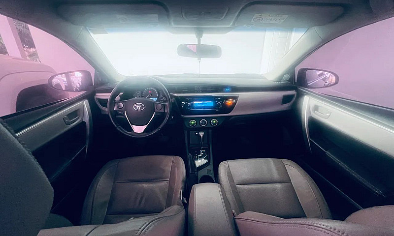 Toyota Corolla Gli 1...
