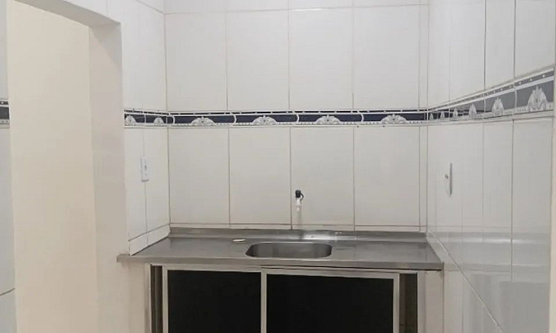 Alugo Casa, 1 Quarto...