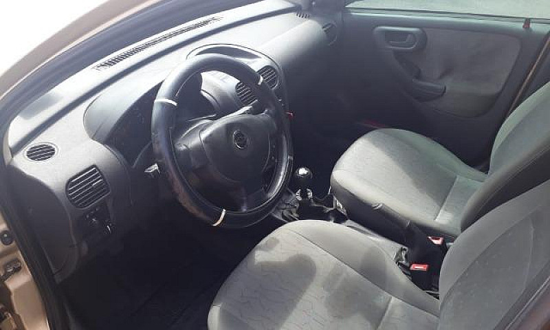 Gm - Chevrolet Corsa...