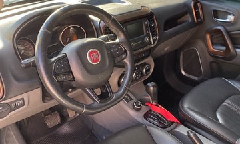Fiat Toro Volcano At...