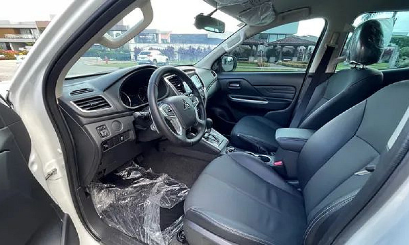 L200 Hpe 2023...