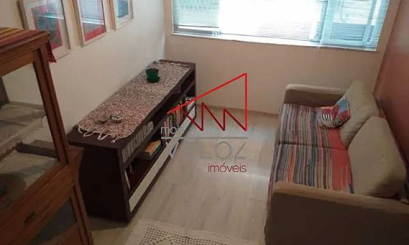 Apartamento-À Venda-...