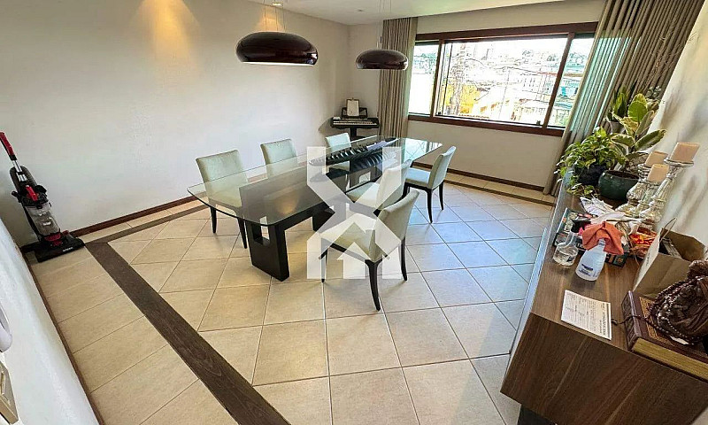 Casa À Venda, 5 Quar...