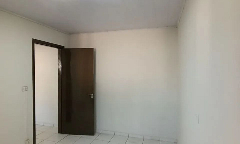 Locação De Casa No J...