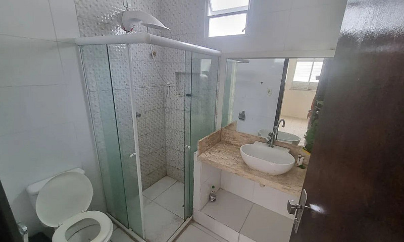 Casa Espaçosa Com 4/...