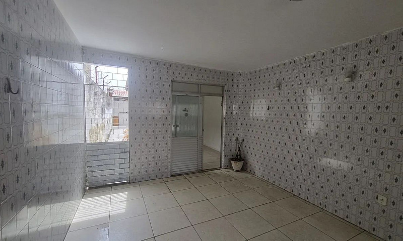 Casa Espaçosa Com 4/...
