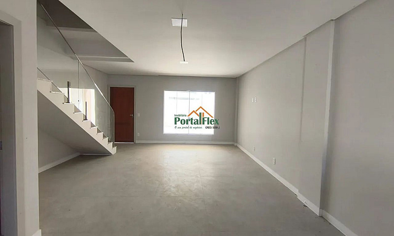 Casa À Locação Em Ma...