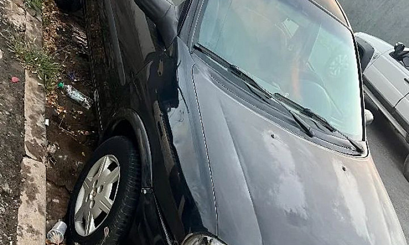 Chevrolet Corsa Supe...