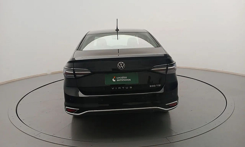Volkswagen Virtus Co...