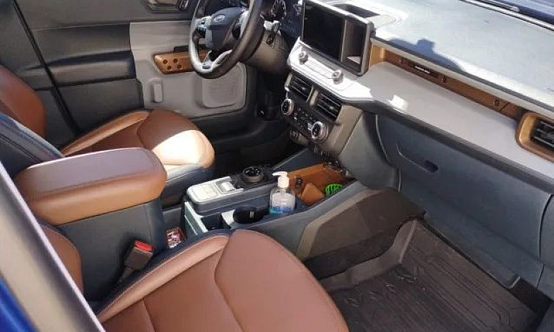 Ford Maverick Lariat...