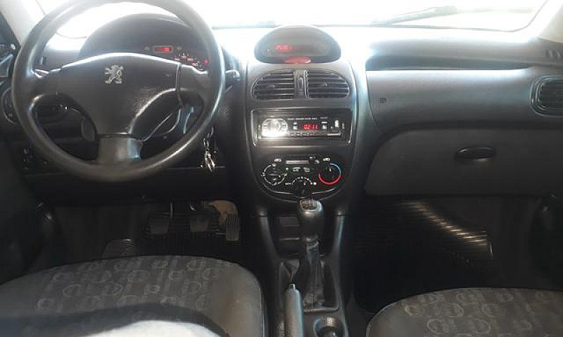 Peugeot 206 14.900...