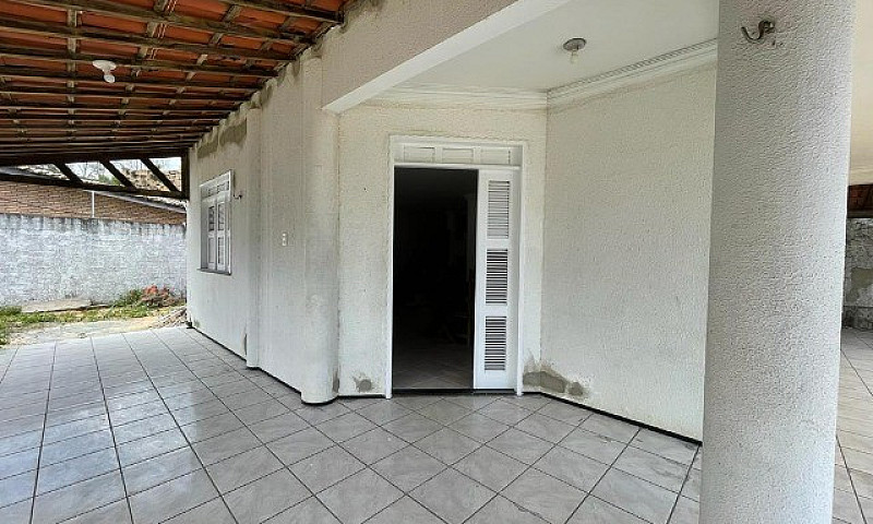 Casa Na Tabuba / Cum...