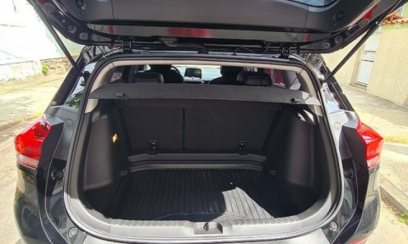 Chevrolet  - Tracker...