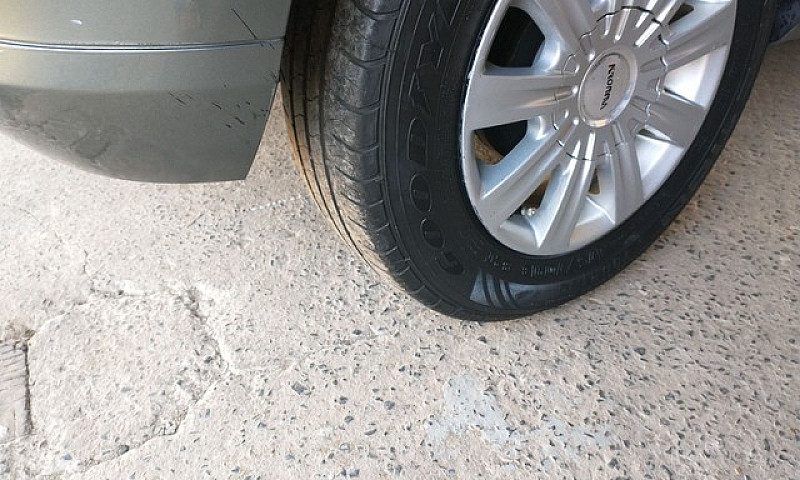 Gol G5 2010...