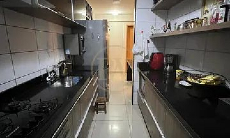 Apartamento Em Resid...