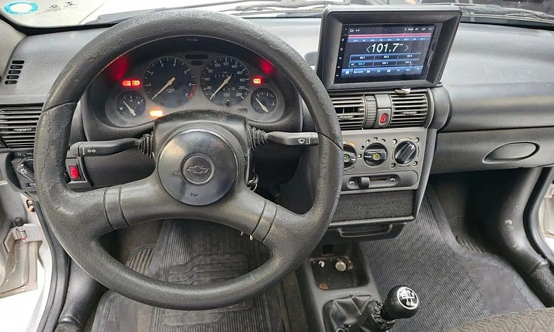 Chevrolet Corsa Clas...