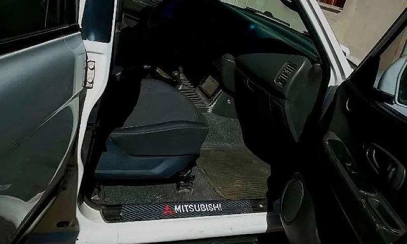 L200 Outdoor Muito C...