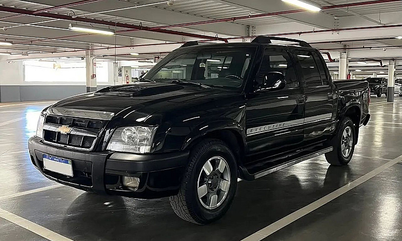 Chevrolet S10 Pick-U...
