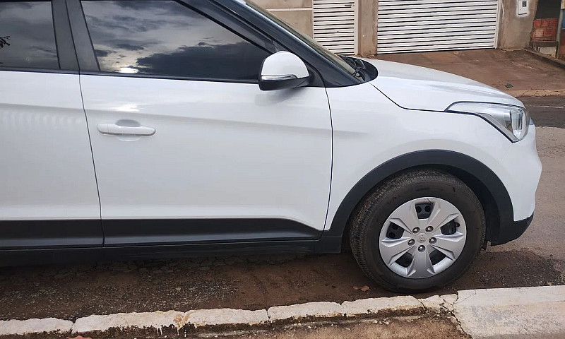Hyundai Creta Attitu...
