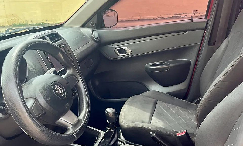 Renault Kwid Zen 1.0...