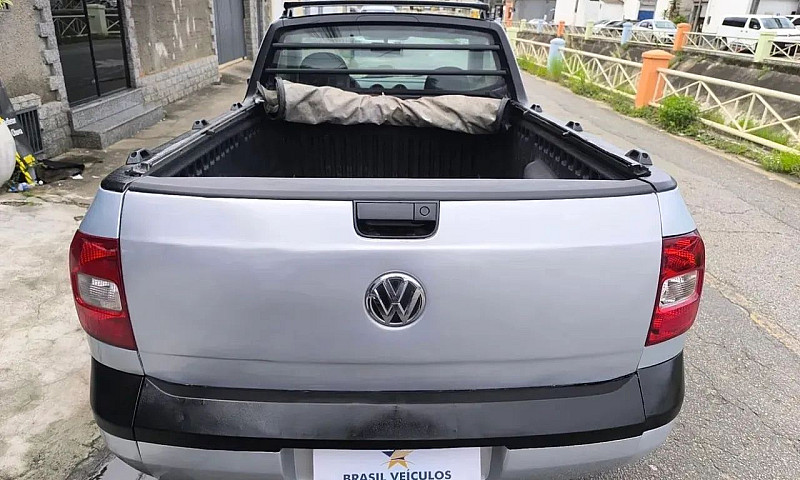 Volkswagen Saveiro 1...