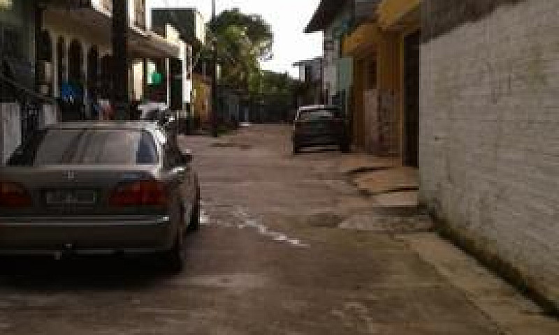 Casa De Dois Quartos...