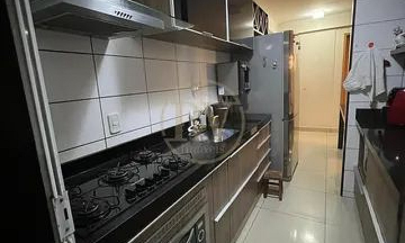 Apartamento Em Resid...