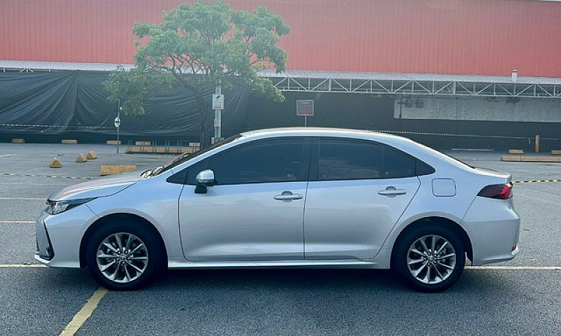 Corolla 2023 Gli C/ ...