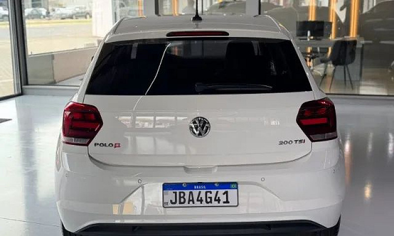 Polo Comf 200Tsi 202...