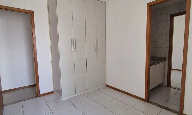 Cond Salvador Dali A...