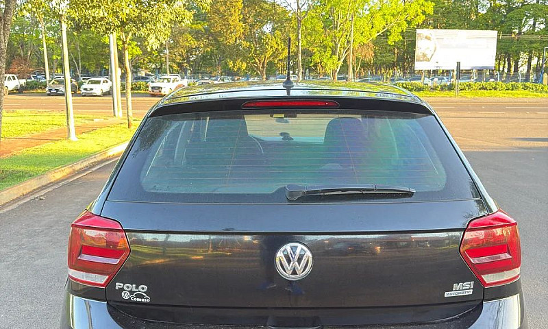 Volkswagen Polo 1.6 ...