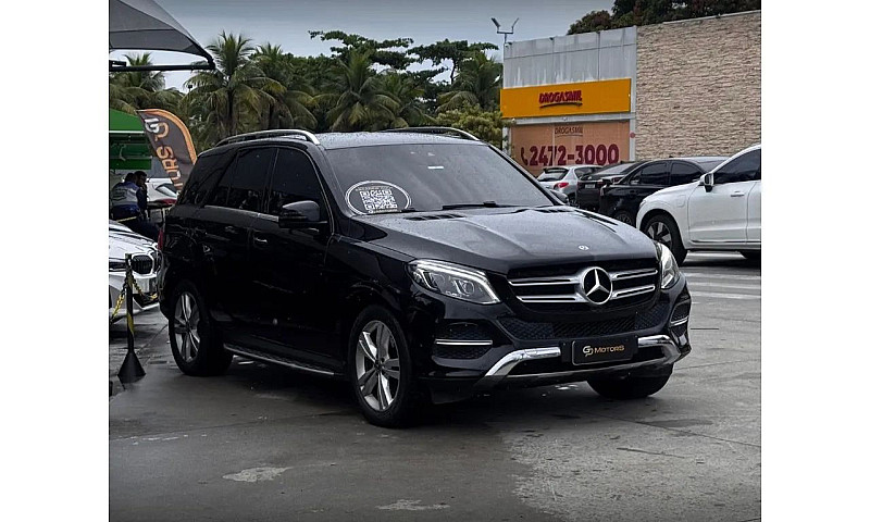 Mercedes-Benz Gle-35...