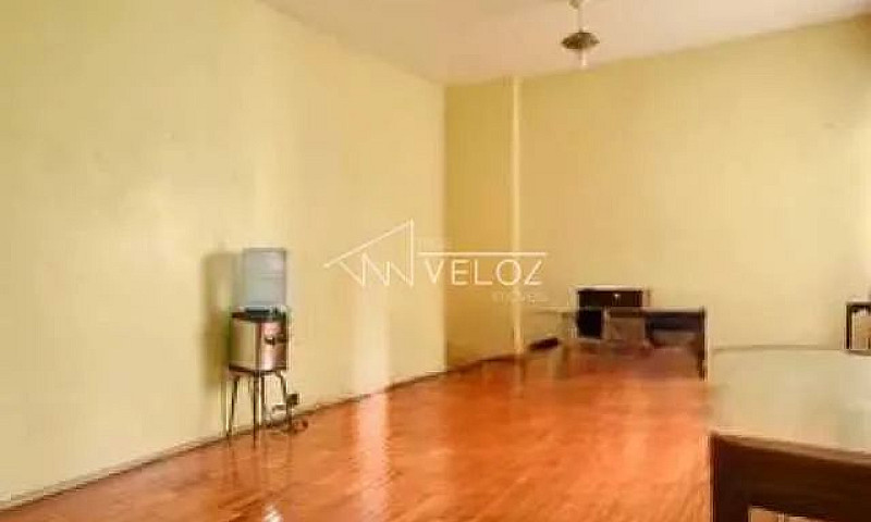 Apartamento : / Resi...