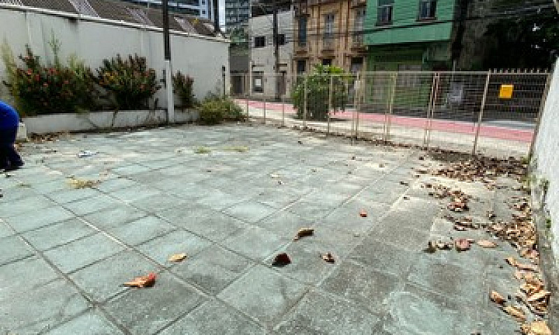 Prédio Com 3 Apartam...