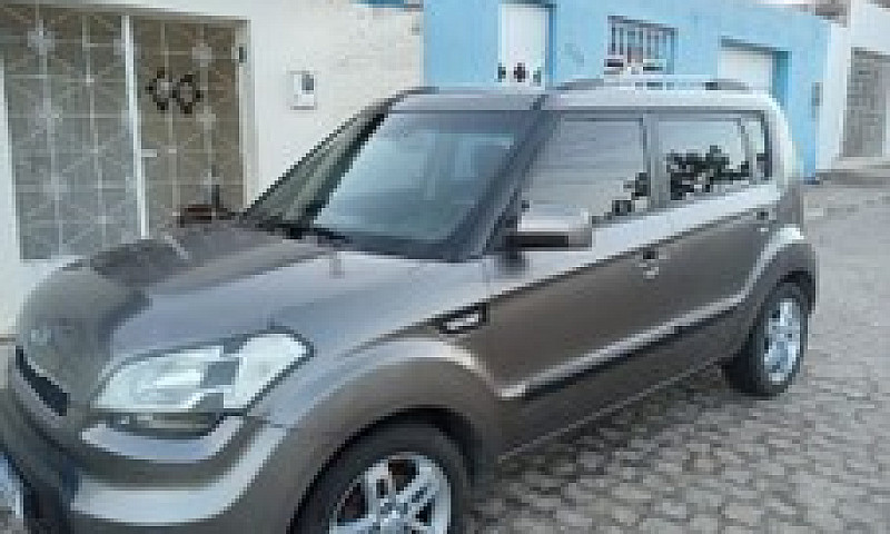 Kia Soul ...
