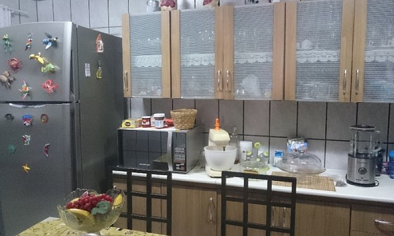 Aluga-Se Casa Mobili...