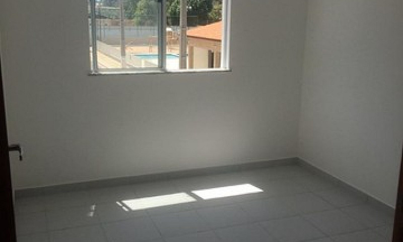 Apartamento Condomín...