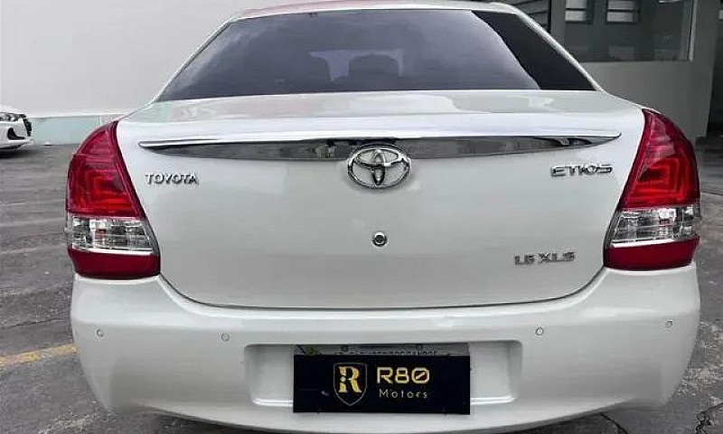 Toyota Etios Xls Sed...