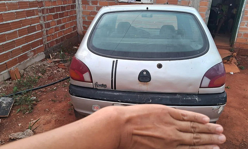 Ford Fiesta Street/ ...